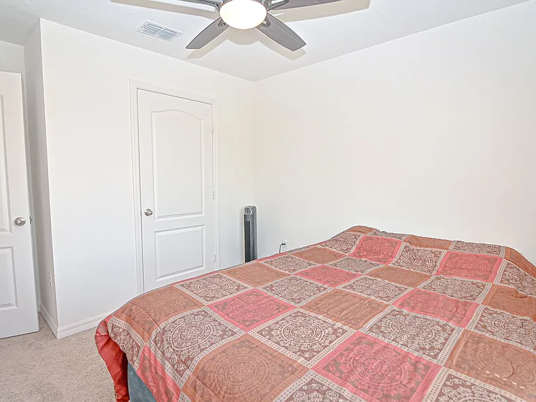 695 Bay Leaf Dr #MAIN — Photo 18
