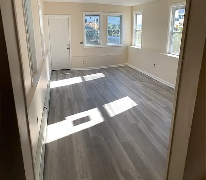 15 Forest Ave #1 — Photo 4