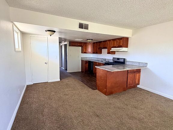 4th image of 8026 Juniper Ave APT A