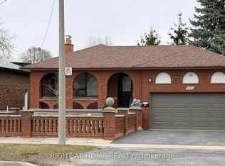 1033 Islington Ave, Toronto, ON M8Z4R3