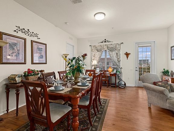 4th image of 5036 Shoreway Loop Unit 403