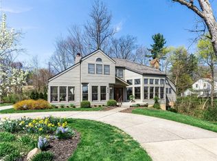 944 Merriman Rd, Akron, OH 44303