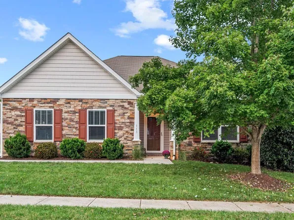 113 Pink Dogwood Ln, Mebane, NC 27302
