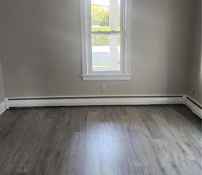 28 E Walnut St — Photo 5