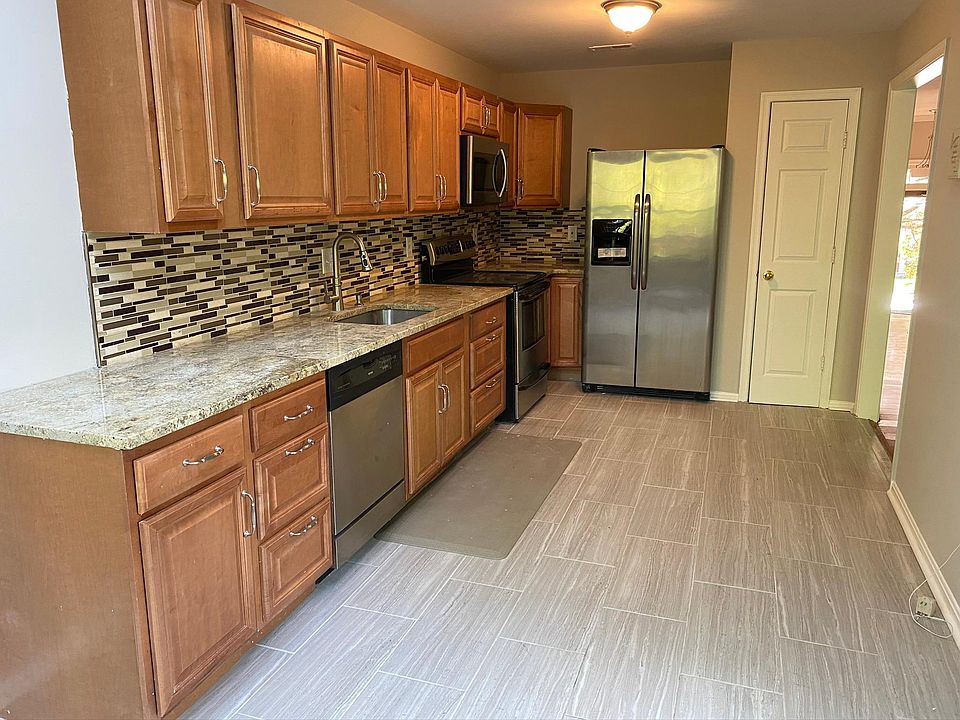 1st image of 1785 Wigglesworth Way