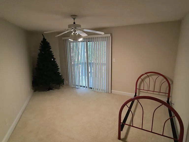 423 Brightwood Dr — Photo 32