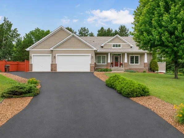 15004 Cherokee Dr N, Rogers, MN 55374