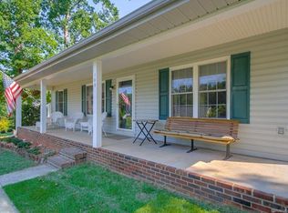 140 Rocky Point Ct, Mooresville, NC 28115