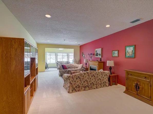 4942 N Sherman Ave Unit A, Madison, WI 53704