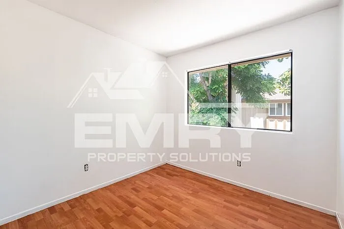 9781 Karmont Ave — Photo 19