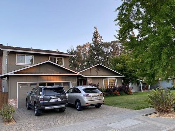 3rd image of 4050 Lemoyne Way