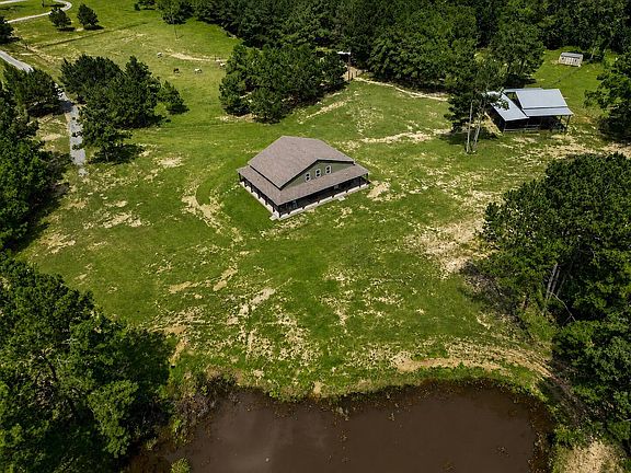 2nd image of 655 Willow Oaks Dr