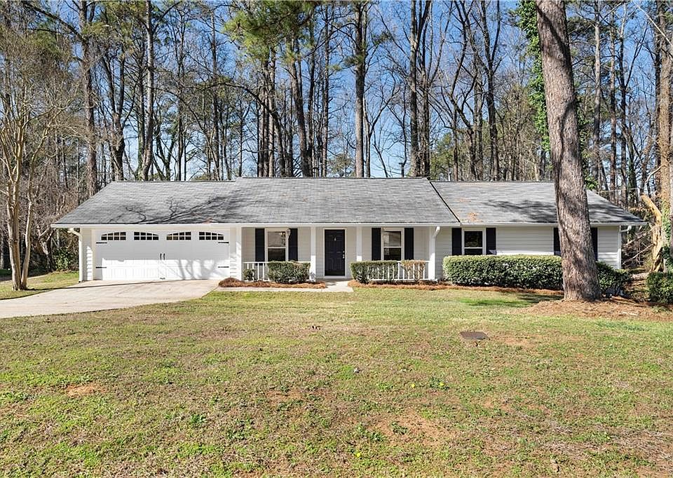1st image of 566 Sugar Valley Ln SE