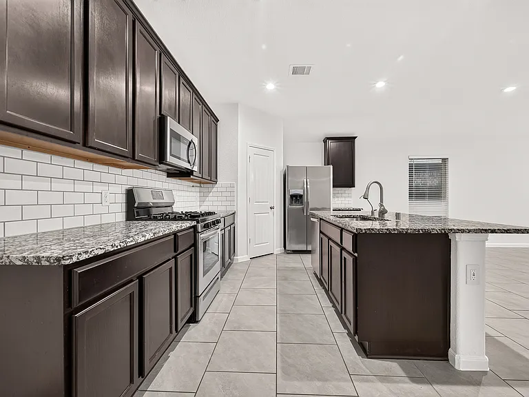 18326 Arcola Bay Ln — Photo 16