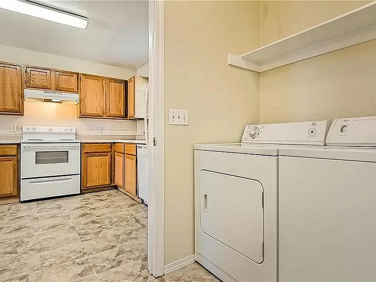 1437 W Sligo St #3 — Photo 11