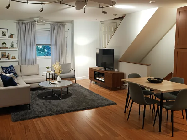 214 Charles St #Townhouse, Cambridge, MA 02141