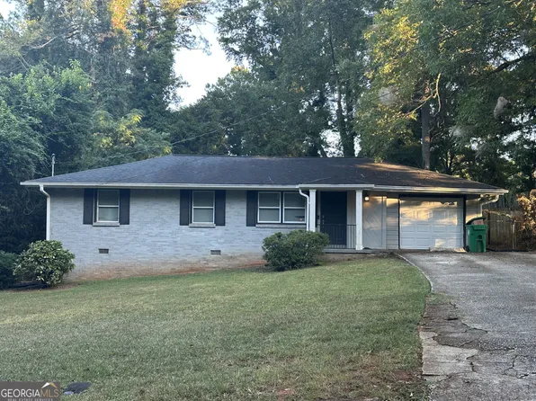 1860 S Columbia Pl, Decatur, GA 30032