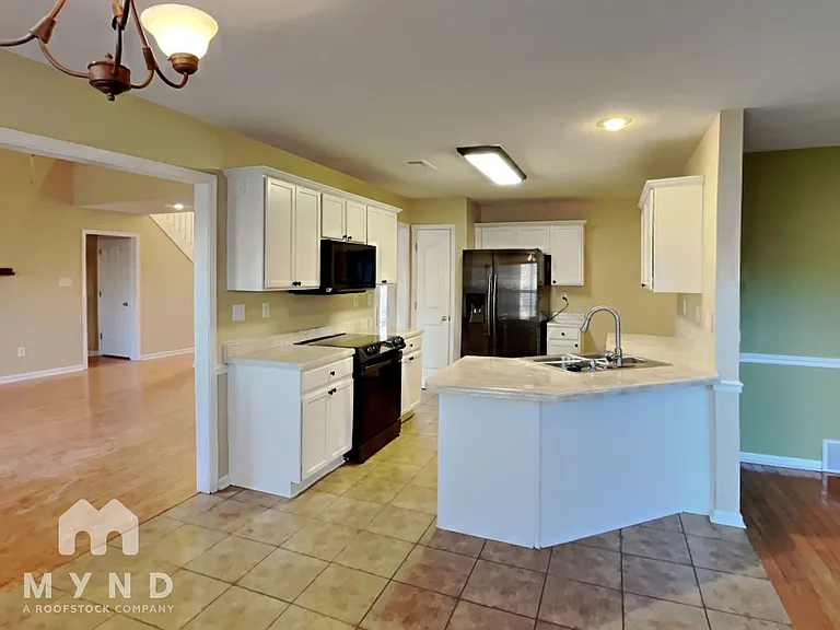 9236 Speerberry Cir — Photo 3