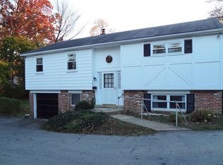 329 S Devon Ave, Wayne, PA 19087