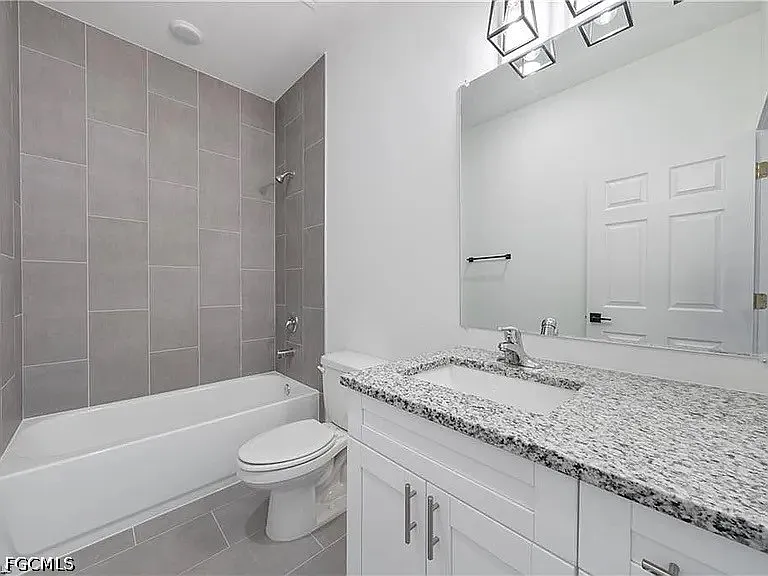 2206 Leda Ave S — Photo 4