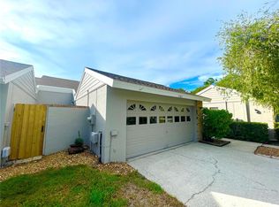 5565 Salem Square Dr N, Palm Harbor, FL 34685