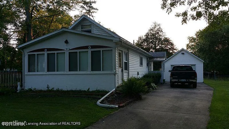 4600 Ballard Rd photo 1