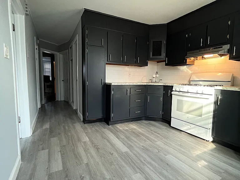 49 Neptune Ave #1 — Photo 9