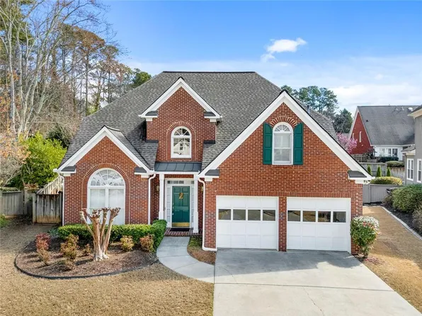 4935 Secluded Pines Dr, Marietta, GA 30068