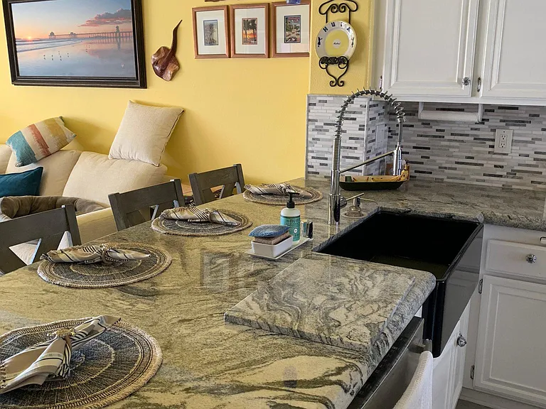 415 Townsquare Ln #324 — Photo 17