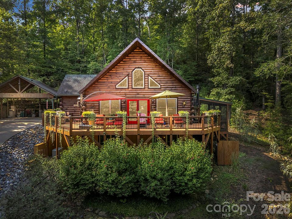 1st image of 131 Blue Gill Dr