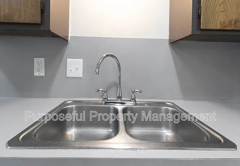 518 N Ponca Ave #4 — Photo 10