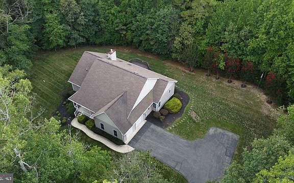 2nd image of 16700 Persica Ln