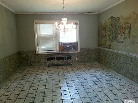 5th image of 205 Elmwood Ave