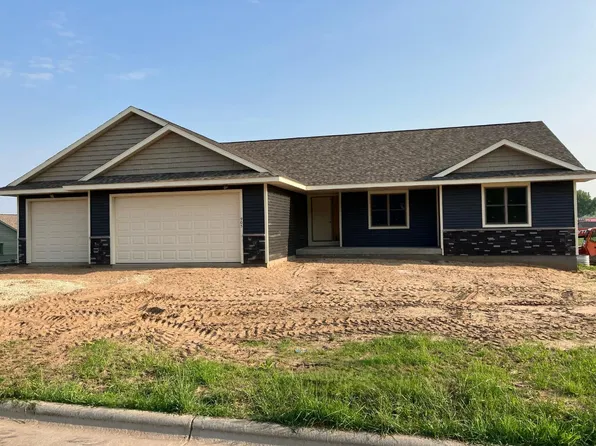 905 Maple Shade DRIVE, Holmen, WI 54636