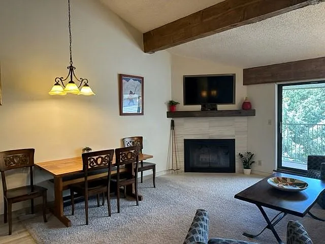 288 W Beaver Creek Blvd — Photo 3