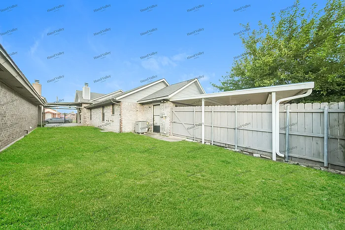 2133 Lonnie Ln — Photo 11