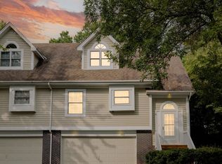 4902 Bayswater Rd, Minnetonka, MN 55345