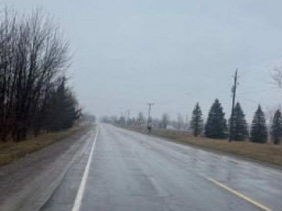 Exterior Neighborhood (street photo)