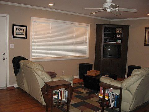 1st image of 1318 Lakeshore Dr