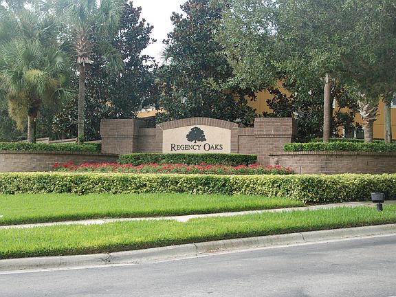 2nd image of 1920 Stockton Dr