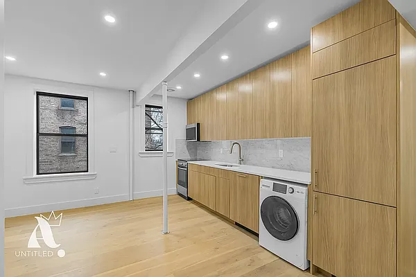 Rented by Monday Morning Management LLC | media 31