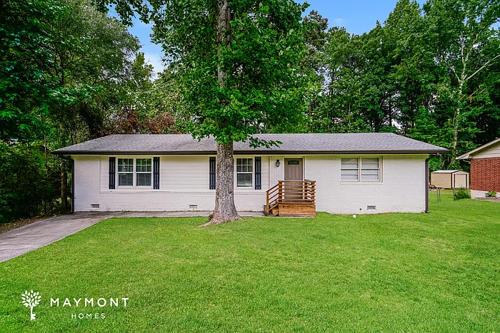 3 bed, 2.0 bath, 1400 sqft, $1,795 — Photo 1