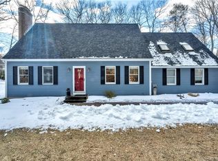 27 Valley Rd, Clinton, CT 06413