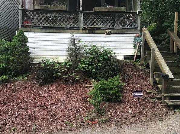 9 1/2 Harold St, Oil City, PA 16301