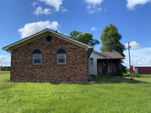 2262 Liberty Lawson Rd, Hardyville, KY 42746