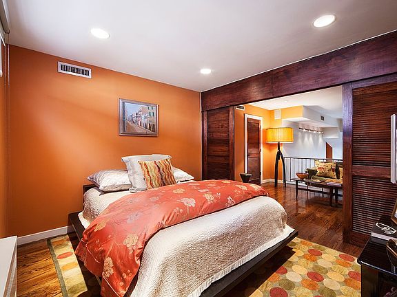 5th image of 22 Warren St Unit Penthouse