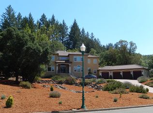 4016 Skyfarm Dr, Santa Rosa, CA 95403