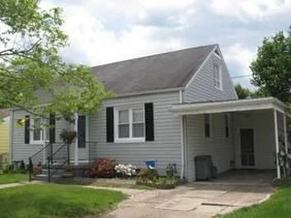 2111 Superior Ave, South Charleston, WV 25303