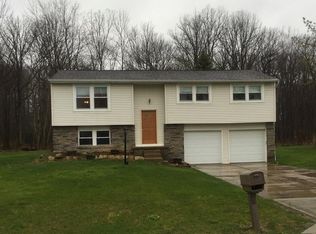 10034 Pirates Trl, Aurora, OH 44202