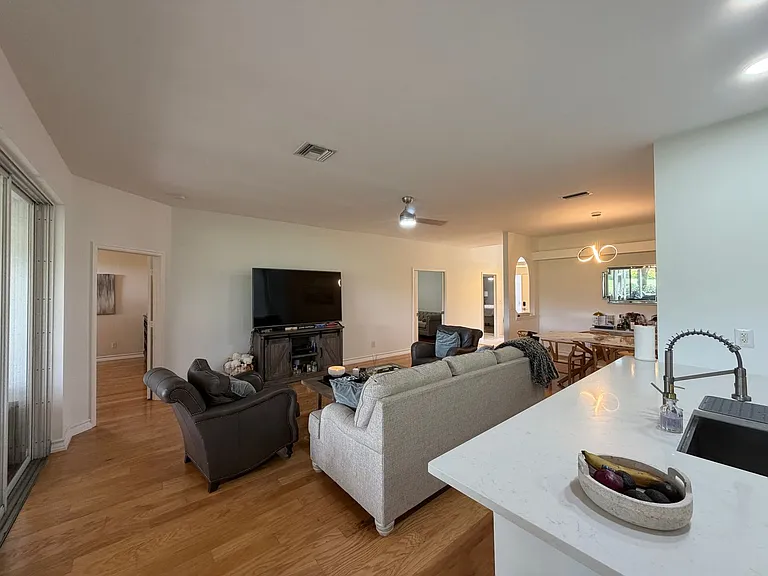 2260 Heritage Greens Dr — Photo 9